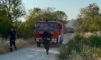 Drinovci: Požar gasili svi raspoloživi vatrogasci i mještani, izgorjela velika površina