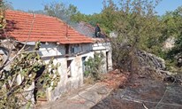 Grudski vatrogasci gasili stambeni objekt na Višnjici, šumu na Puteševici, Blidinje...