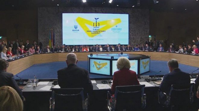ZAGREB: Snažna podrška Ukrajini na summitu Krimske platforme