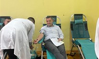 Predblagdansko darivanje krvi
