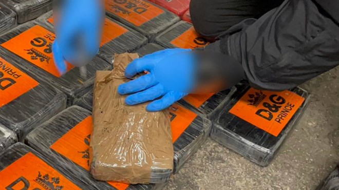 Netko je ostao bez 52 kilograma kokaina, a netko se iznenadio kad je vidio da nije D&G