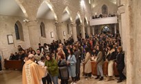 FOTO: Mnoštvo vjernika na Vazmenom bdjenju u Grudama! 'Nije beznađe, nije ništavilo, nego je u Gospodinu život'