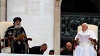 Papa Franjo i patrijarh Tawadros II. na Trgu sv. Petra