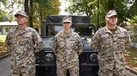 BIH: Vojnici u novim uniformama