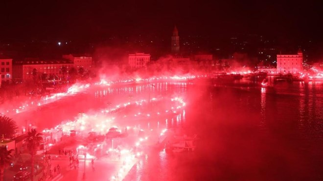 Torcida 'zapalila' Rivu pred Dinamo 